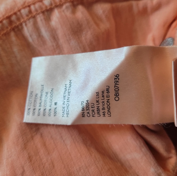 Free People Romeo Rolled jean shorts in Orange - Picture 7 of 8